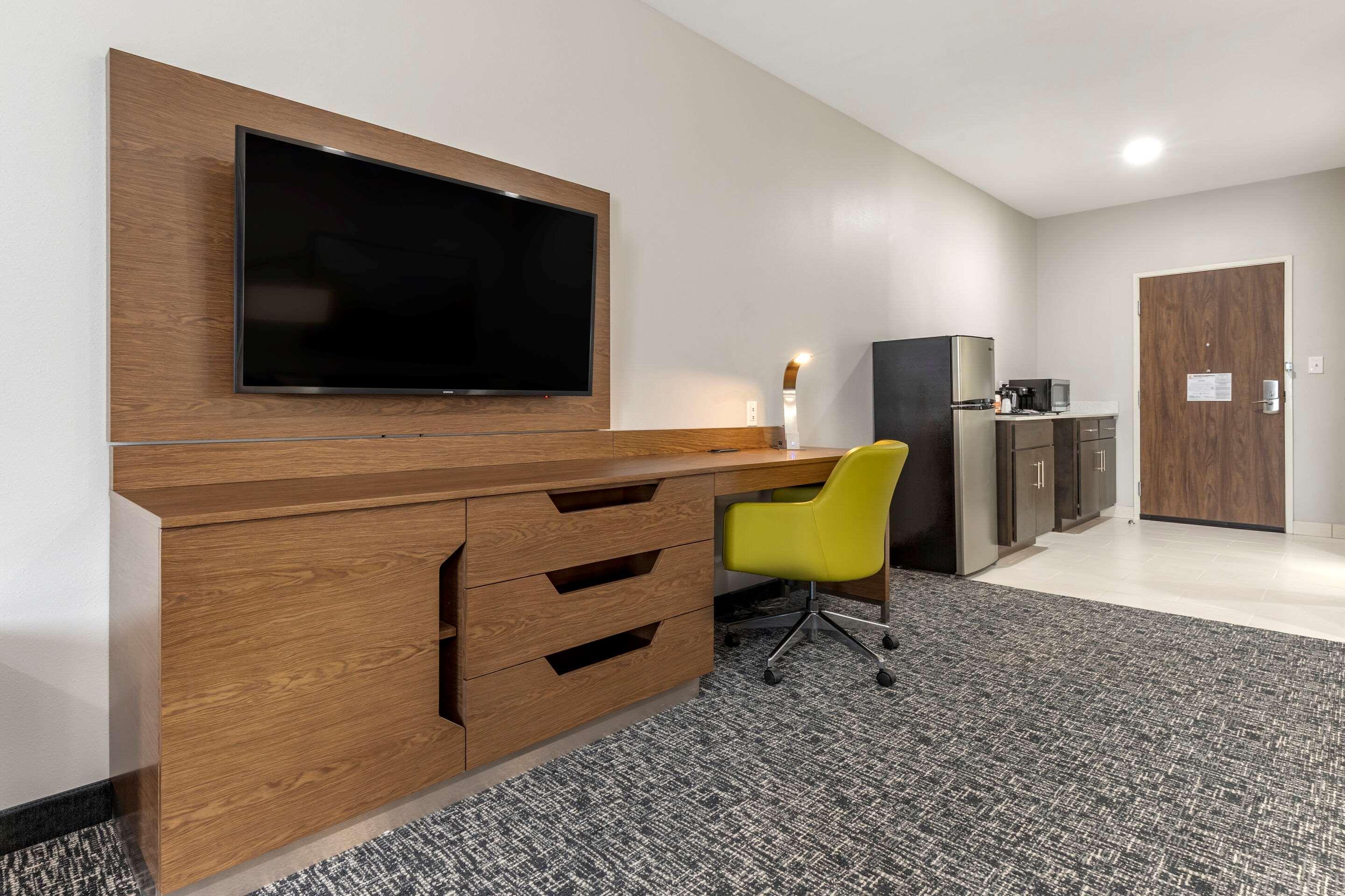 Comfort Suites Greenville Airport Exteriör bild